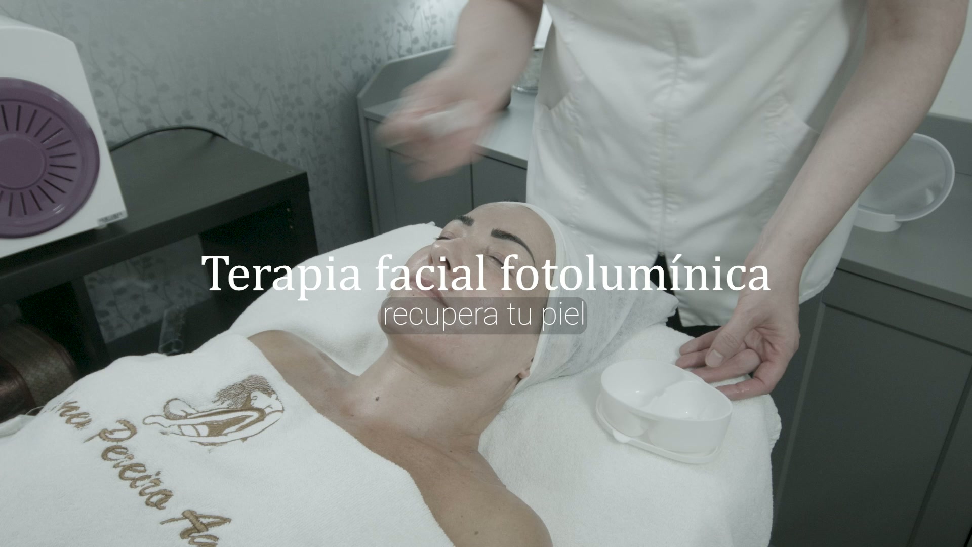 Terapia fotolumínica facial LED