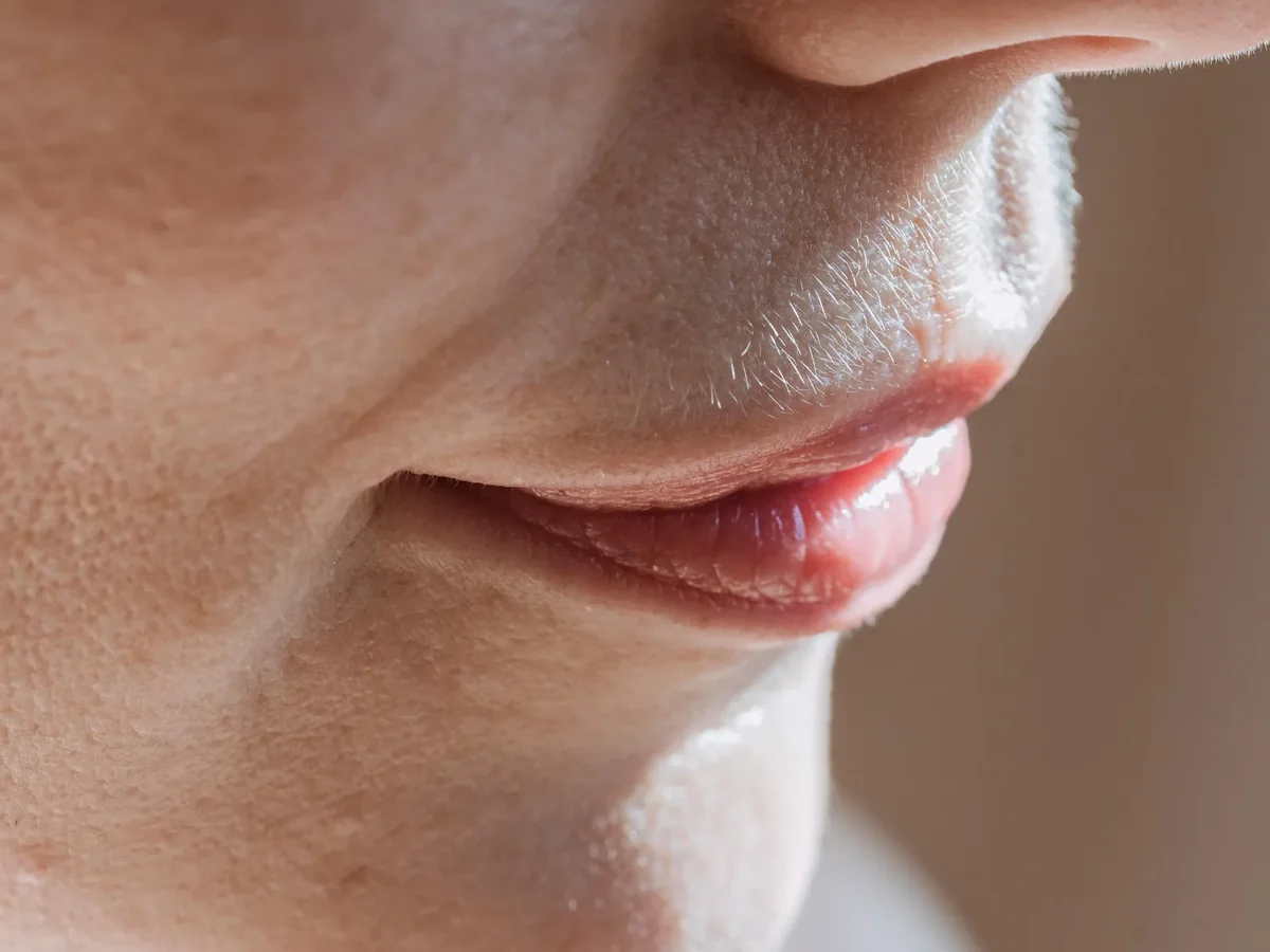 Tratamiento facial profesional en Esencia Estética Campo Real